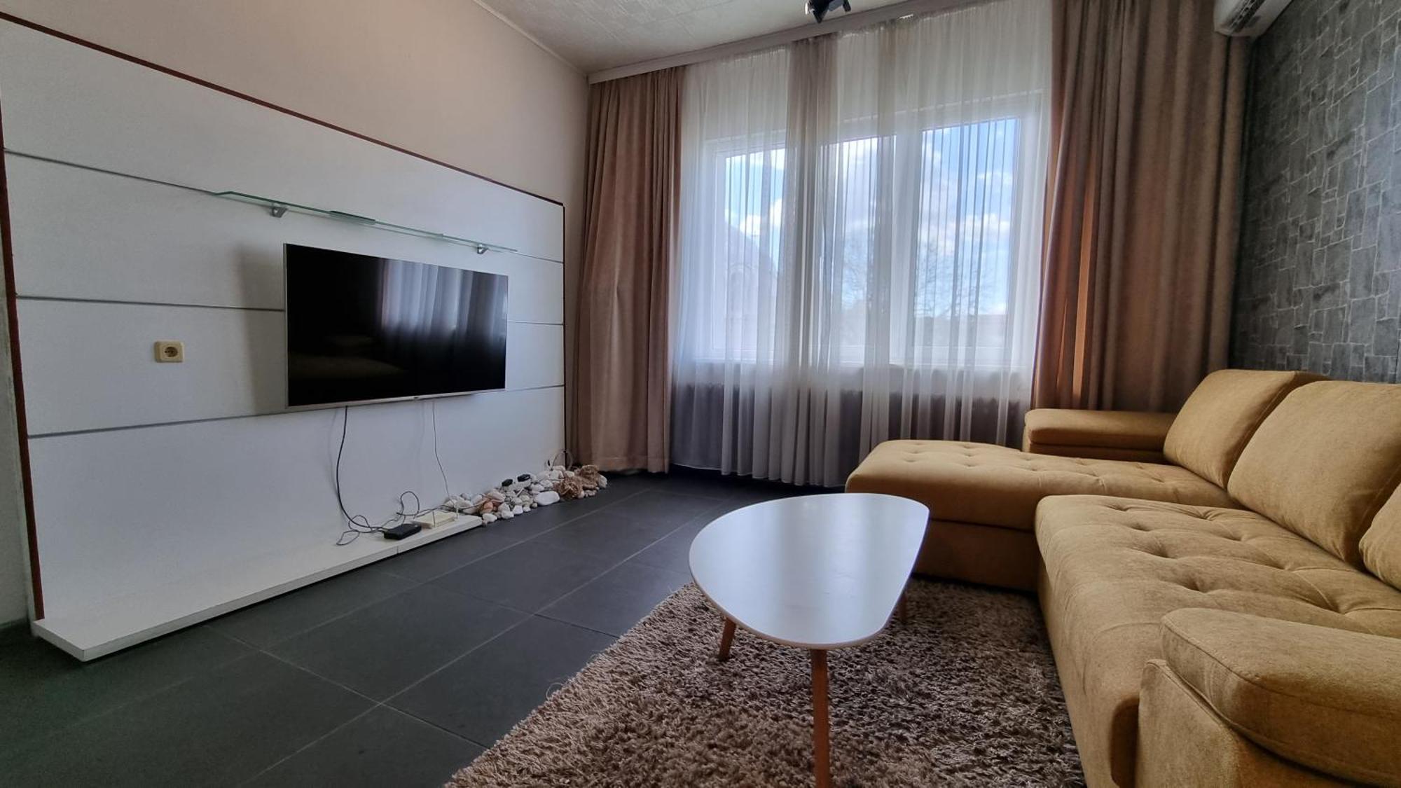 Central Apartment Sofia Esterno foto