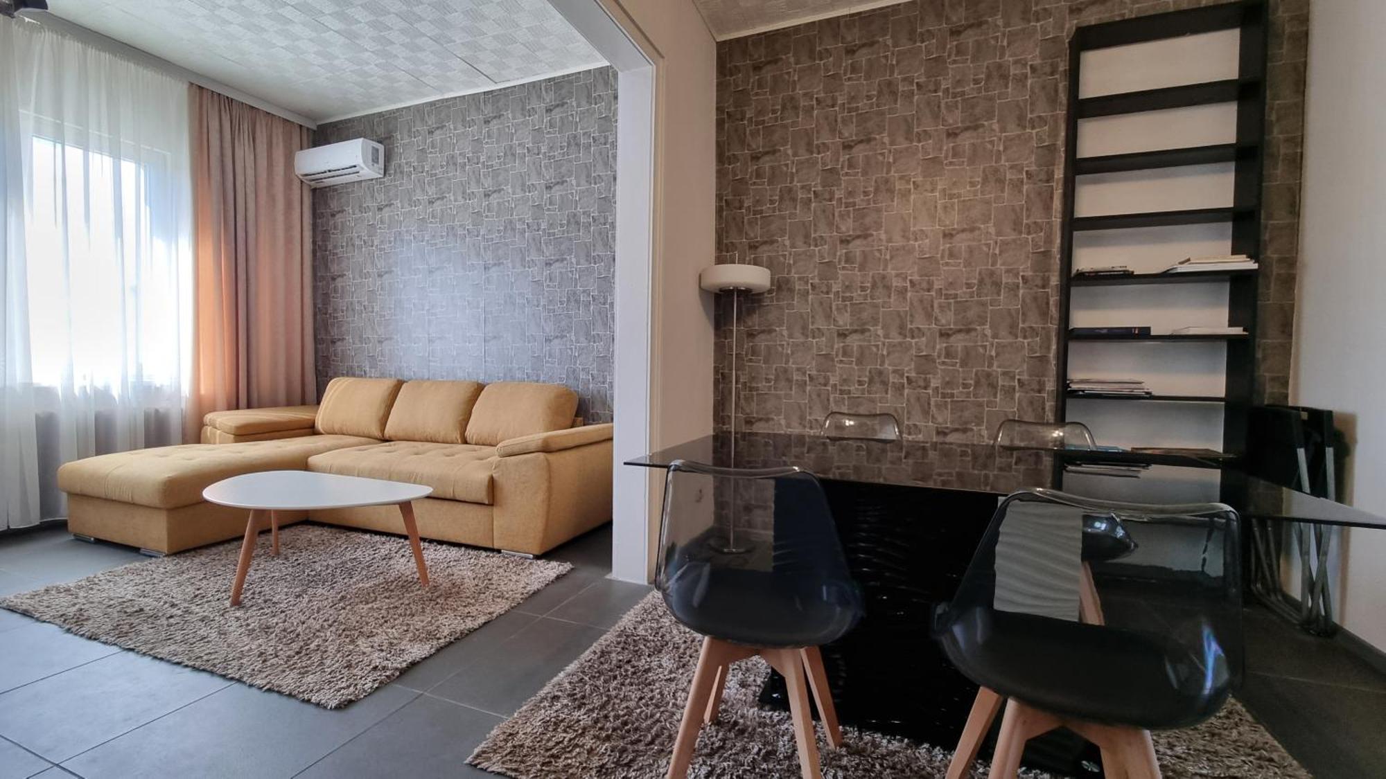 Central Apartment Sofia Esterno foto