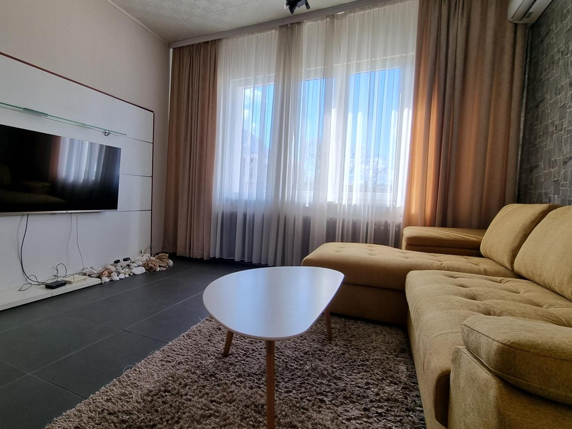 Central Apartment Sofia Esterno foto